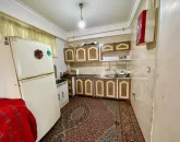 کابینت های چوبی و یخچال آشپزخانه ویلا در علی آباد