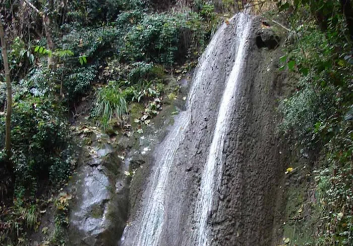 آبشار نومل در شهرستان گرگان 15844634854786