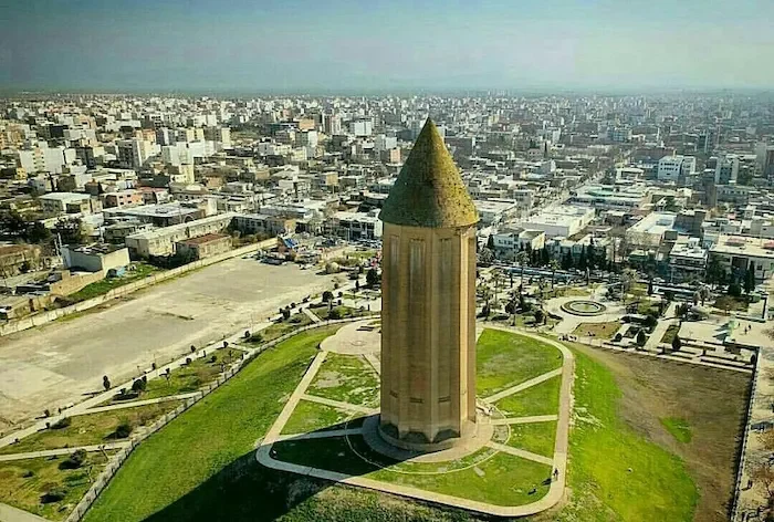 برج زیبای قابوس در شهر گنبد در استان گلستان 3857483573