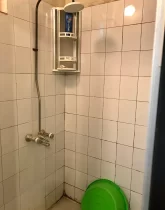 دوش و شلف حمام آپارتمان در رامیان