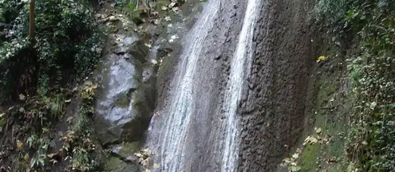 آبشار دل انگیز نومل در شهر گرگان 41738748637